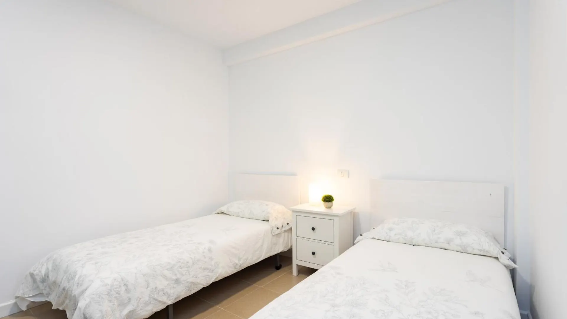 Home2Book Pleasant & Design Apt Santa Cruz Center Spain